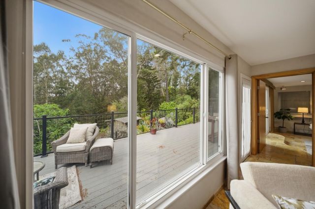 1159 Barcelona Drive, Pacifica, CA 94044