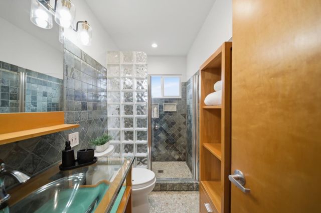 1159 Barcelona Drive, Pacifica, CA 94044