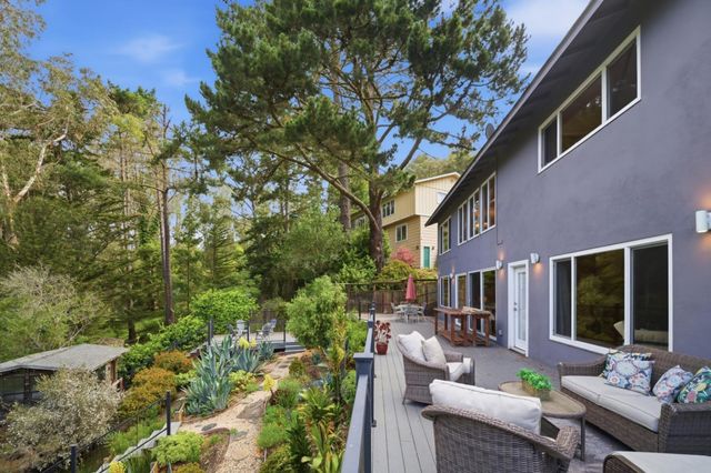 1159 Barcelona Drive, Pacifica, CA 94044