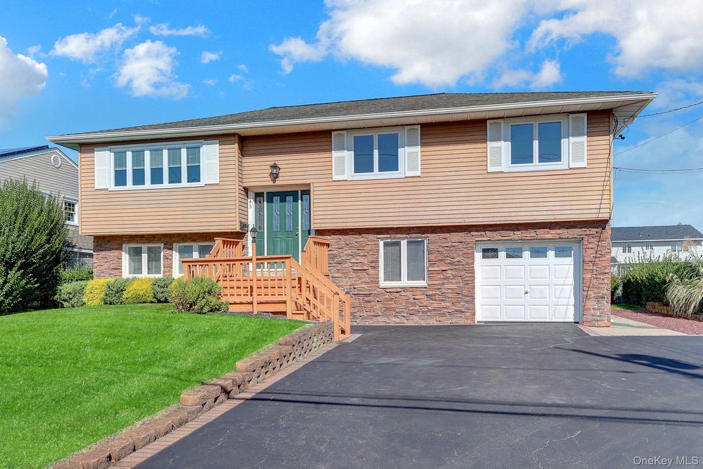 45 Florence Avenue, Massapequa, NY 11758 — exterior