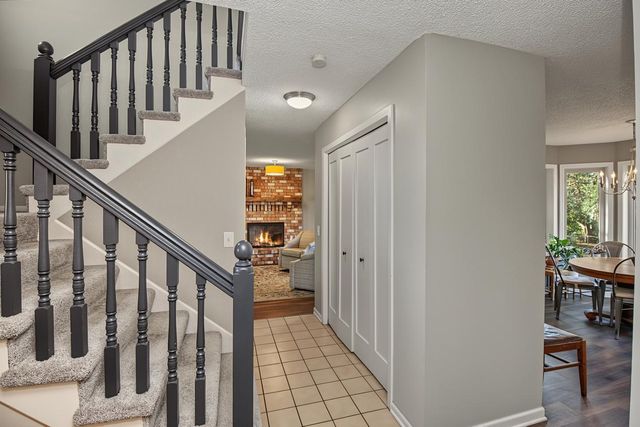 698 Ocala Lane, Mendota Heights, MN 55120