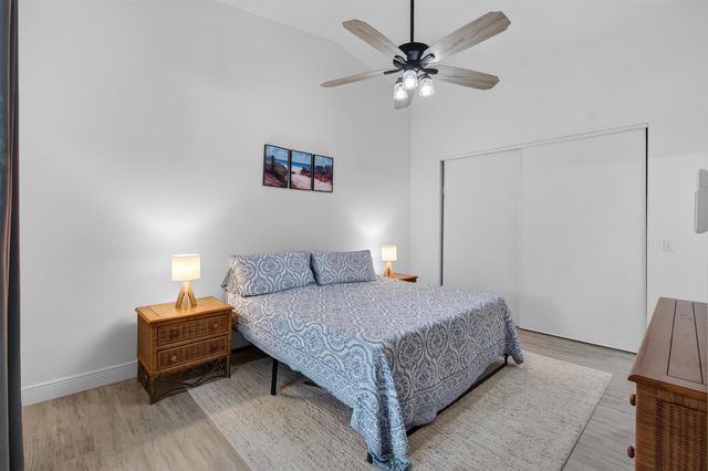 5450 Verona Drive P, Boynton Beach, FL 33437