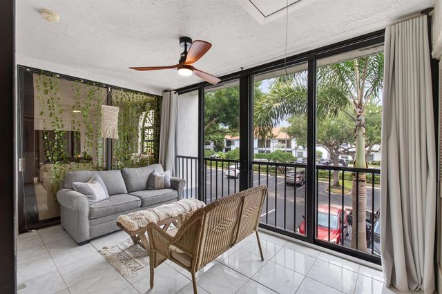 5450 Verona Drive P, Boynton Beach, FL 33437