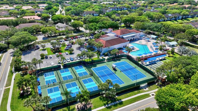 5450 Verona Drive P, Boynton Beach, FL 33437