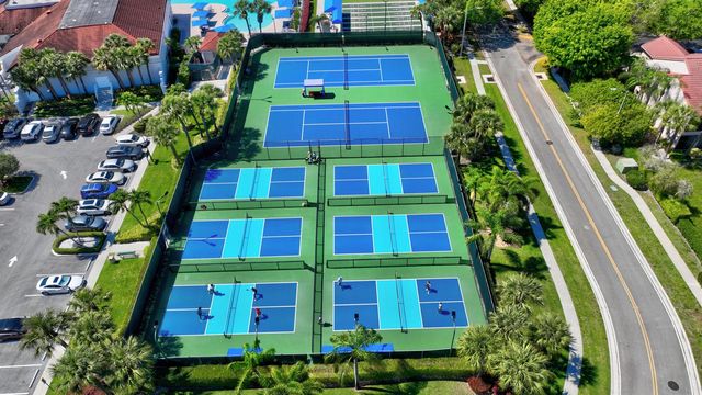 5450 Verona Drive P, Boynton Beach, FL 33437