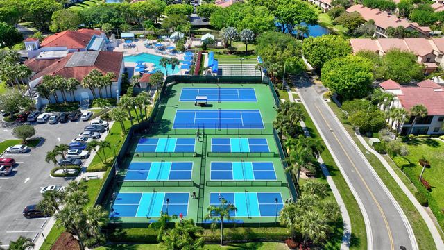 5450 Verona Drive P, Boynton Beach, FL 33437
