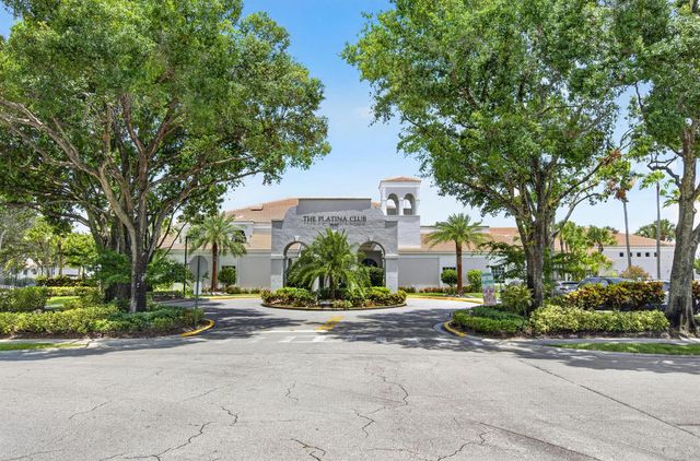 5450 Verona Drive P, Boynton Beach, FL 33437