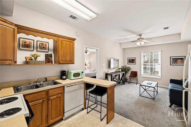 409 E Park Avenue, Savannah, GA 31401