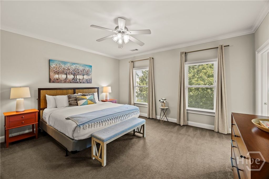 Image 18 of property listing at 409 E Park Avenue, Savannah, GA 31401