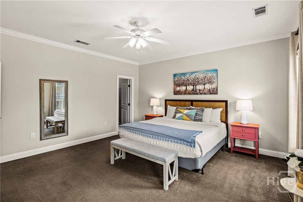 Image 19 of property listing at 409 E Park Avenue, Savannah, GA 31401