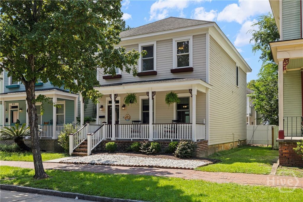 Image 47 of property listing at 409 E Park Avenue, Savannah, GA 31401