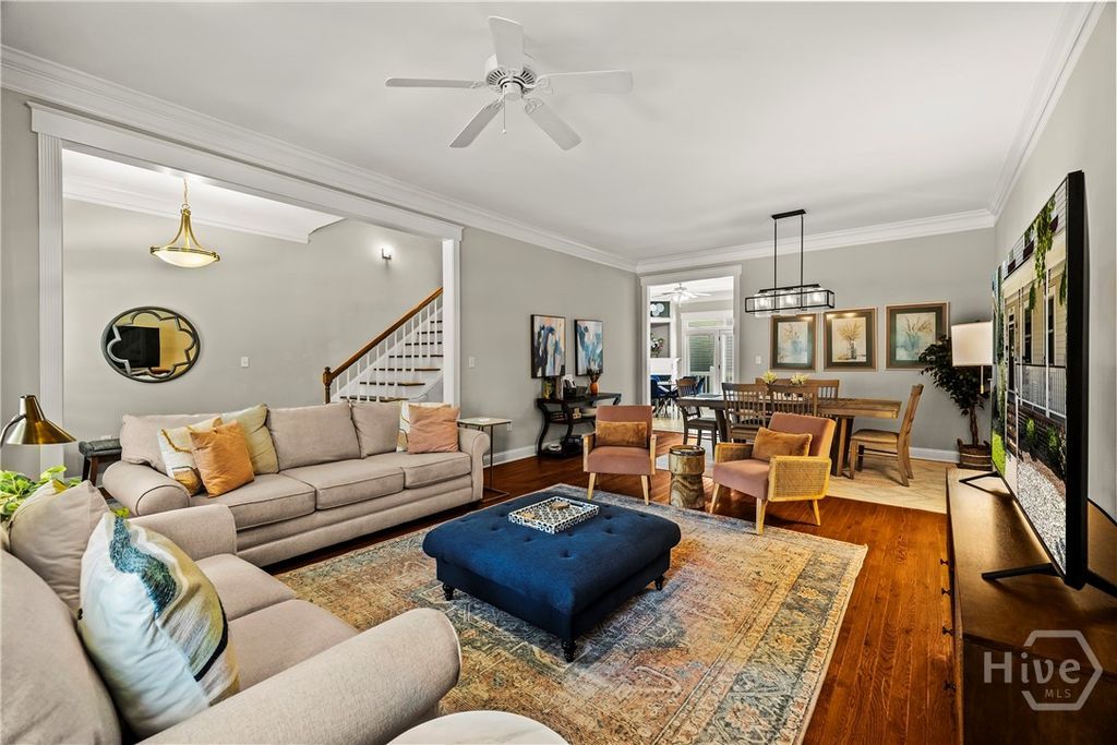 Image 6 of property listing at 409 E Park Avenue, Savannah, GA 31401