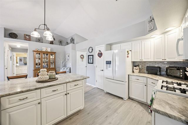 5636 LAVER STREET, Leesburg, FL 34748