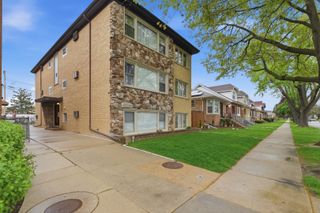 2741 N 75th Court 101, Elmwood Park, IL 60707