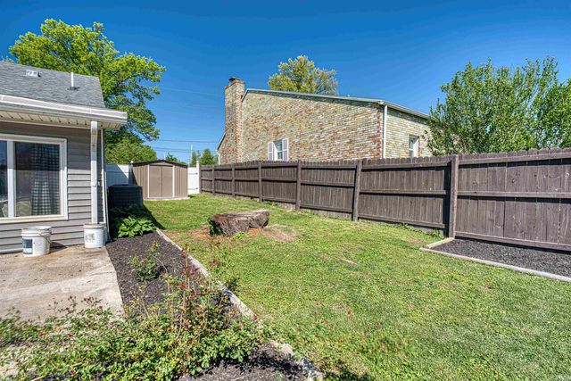 613 N First Street, Boonville, IN 47601