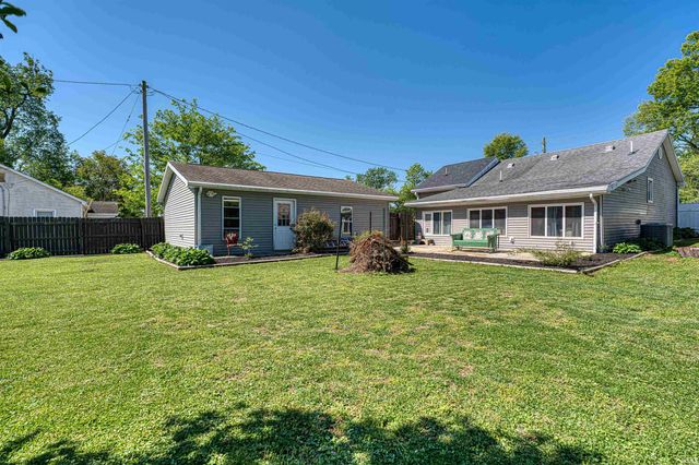 613 N First Street, Boonville, IN 47601