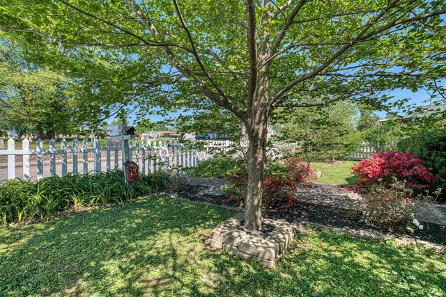 613 N First Street, Boonville, IN 47601