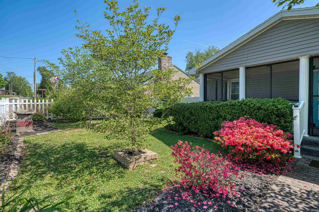 613 N First Street, Boonville, IN 47601