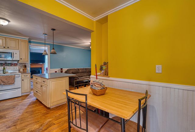 613 N First Street, Boonville, IN 47601
