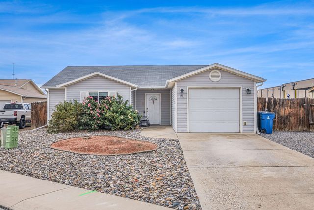 391 Summer Glen Drive, Grand Junction, CO 81501