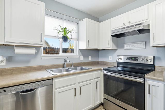 391 Summer Glen Drive, Grand Junction, CO 81501