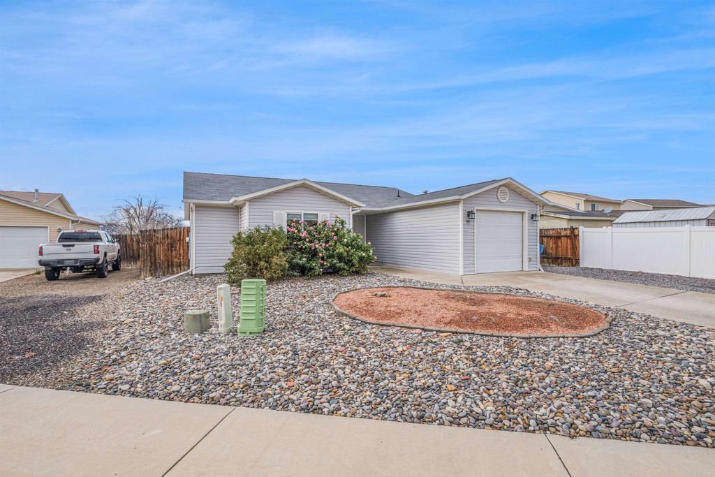 391 Summer Glen Drive, Grand Junction, CO 81501