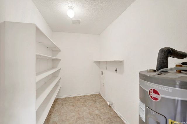 6859 Crested Quail, San Antonio, TX 78250