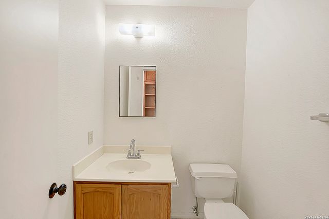 6859 Crested Quail, San Antonio, TX 78250