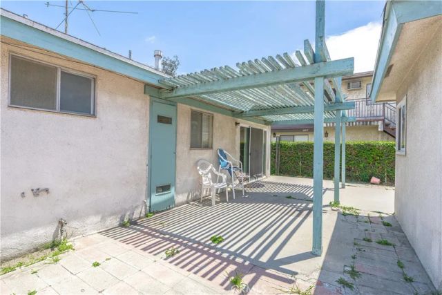 10921 Walnut, Los Alamitos, CA 90720