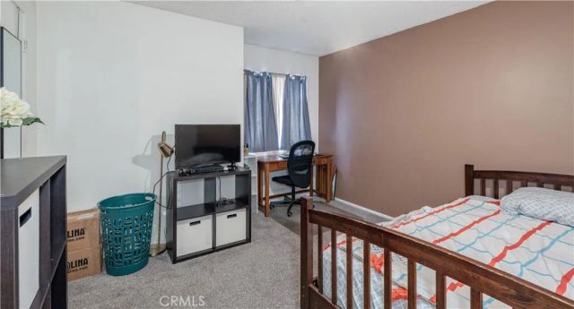 10921 Walnut, Los Alamitos, CA 90720