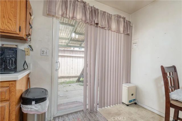 10921 Walnut, Los Alamitos, CA 90720
