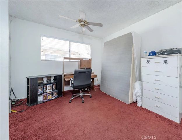 10921 Walnut, Los Alamitos, CA 90720