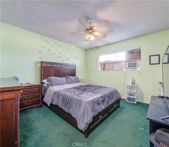 10921 Walnut, Los Alamitos, CA 90720