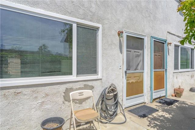 10921 Walnut, Los Alamitos, CA 90720