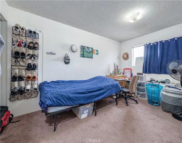10921 Walnut, Los Alamitos, CA 90720