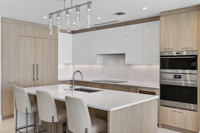153 N Seabreeze Boulevard 901-s, Fort Lauderdale, FL 33304