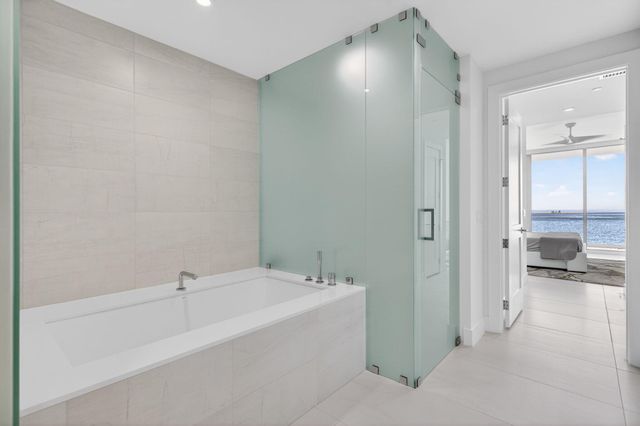 153 N Seabreeze Boulevard 901-s, Fort Lauderdale, FL 33304