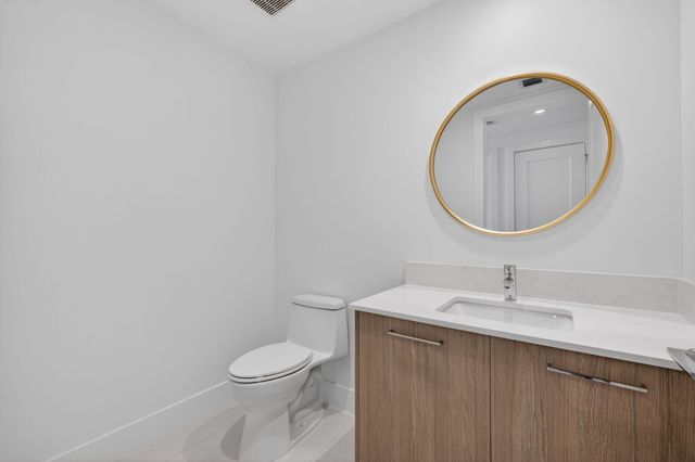 153 N Seabreeze Boulevard 901-s, Fort Lauderdale, FL 33304
