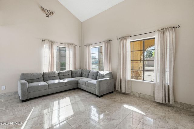 7888 W WINDSOR Boulevard, Glendale, AZ 85303