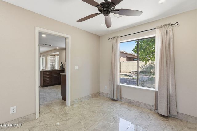 7888 W WINDSOR Boulevard, Glendale, AZ 85303