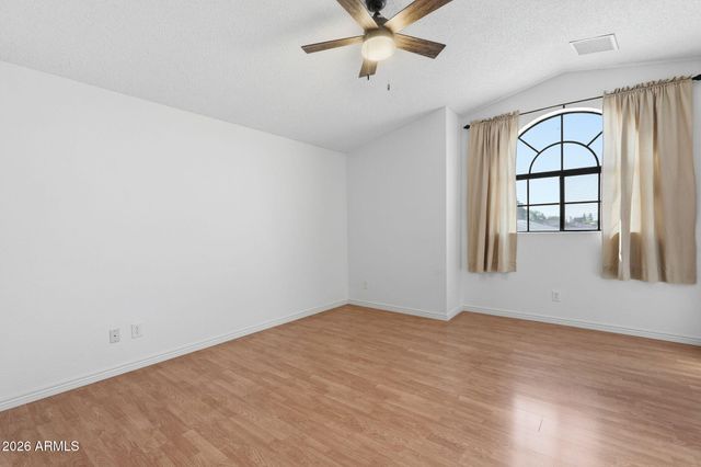 7888 W WINDSOR Boulevard, Glendale, AZ 85303