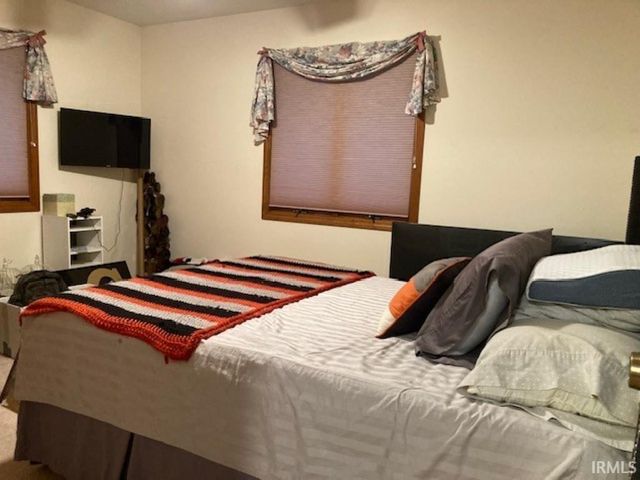 317 HARRISON Court, Greentown, IN 46936