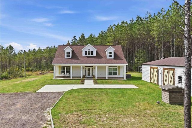 30757 Brady Road, Robertsdale, AL 36567