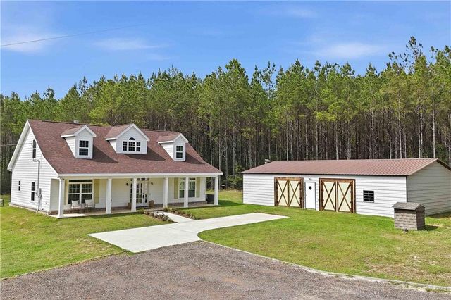 30757 Brady Road, Robertsdale, AL 36567