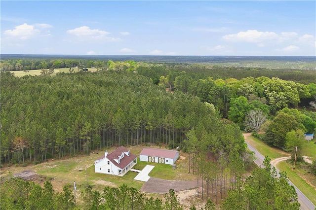 30757 Brady Road, Robertsdale, AL 36567