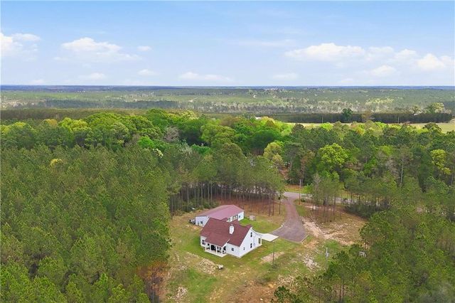 30757 Brady Road, Robertsdale, AL 36567