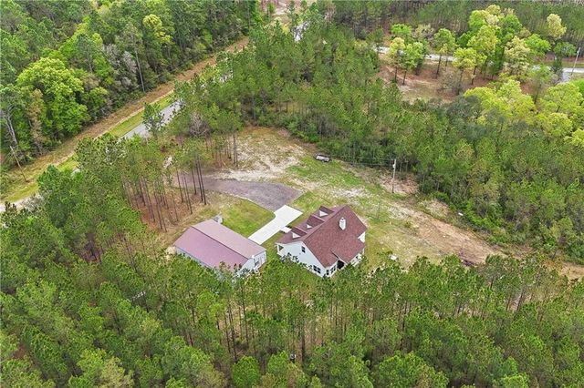 30757 Brady Road, Robertsdale, AL 36567