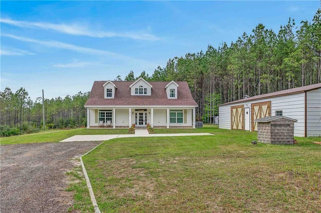30757 Brady Road, Robertsdale, AL 36567