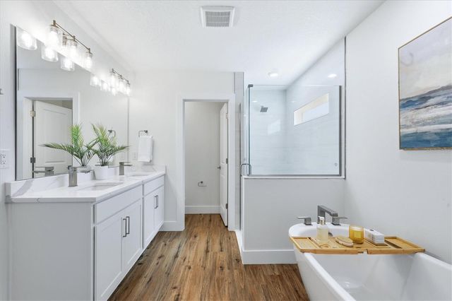 12387 MINOT AVENUE, Port Charlotte, FL 33981