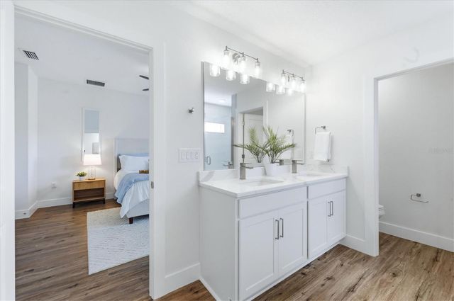 12387 MINOT AVENUE, Port Charlotte, FL 33981